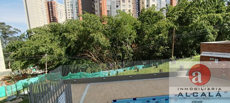 foto_30512_187_2258222991_ss.jpeg